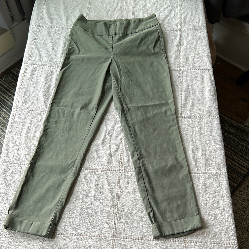 Tribal Women's Cropped Pants - Olive Green